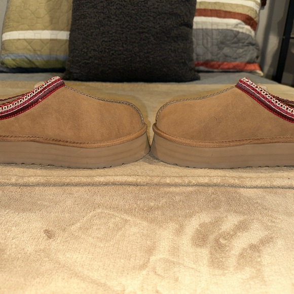 Women’s Size 9 Ugg Tazz Platform Slippers. BRAND NEW NEVER WORN! Not FAKE! - Picture 6 of 10